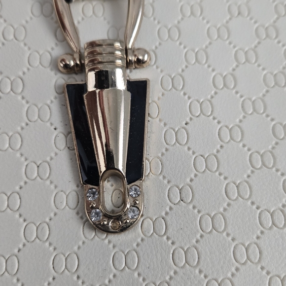 Cream Crossbody Bag - Picture 8 of 11